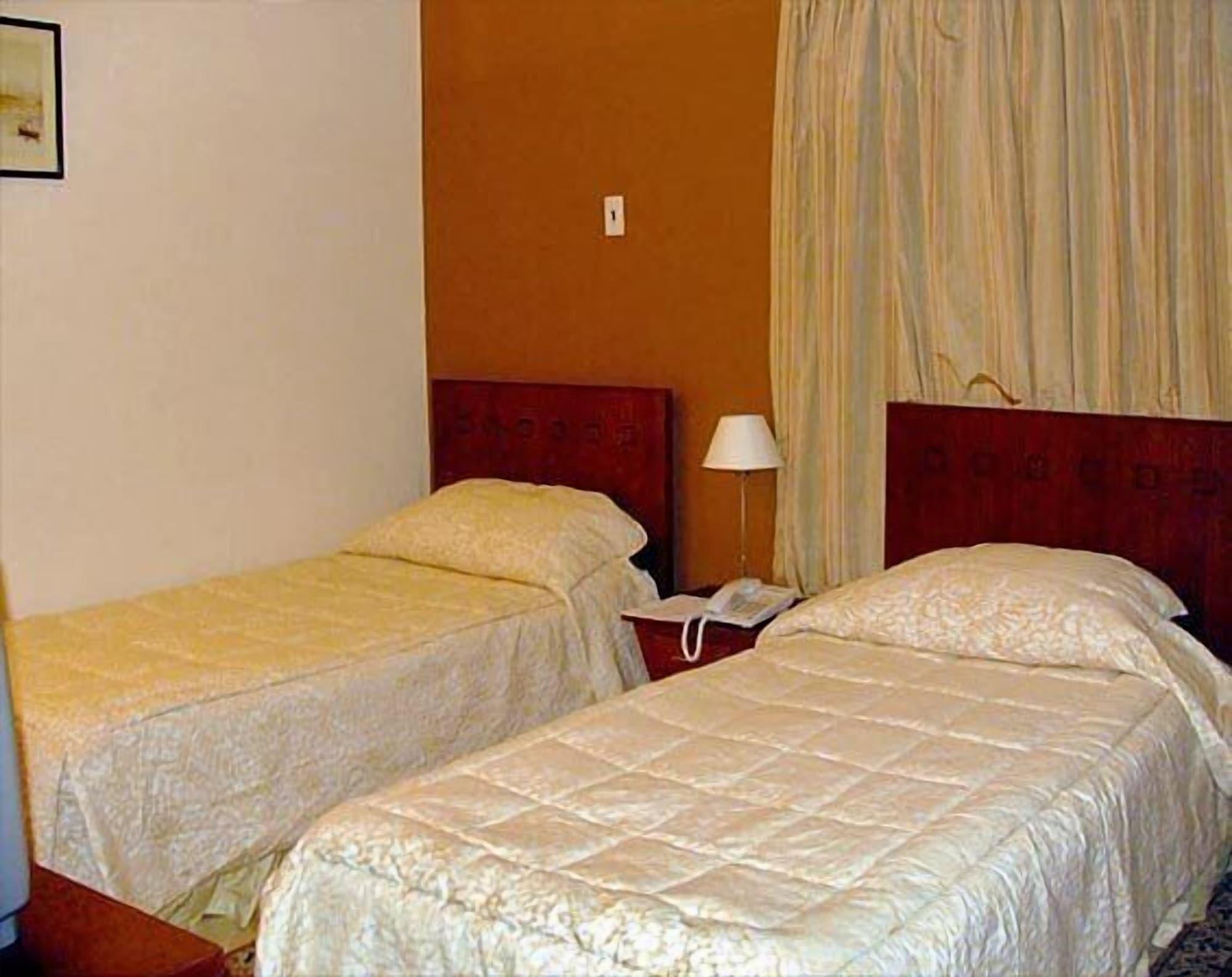 Golden Carven Hotel Cairo Exterior photo